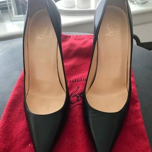 Christian Louboutin Decollete 554